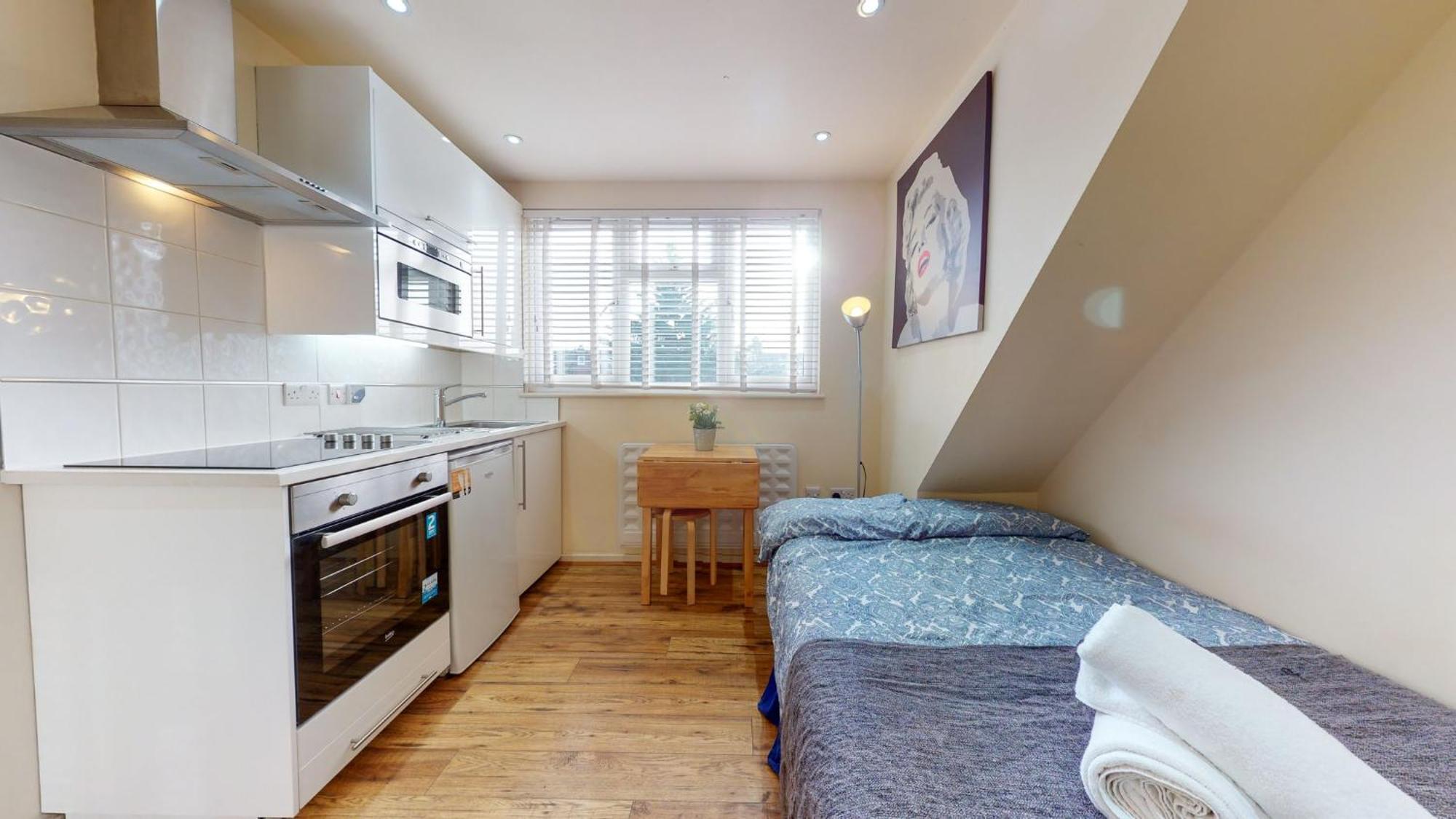 High Road Studios London Ngoại thất bức ảnh