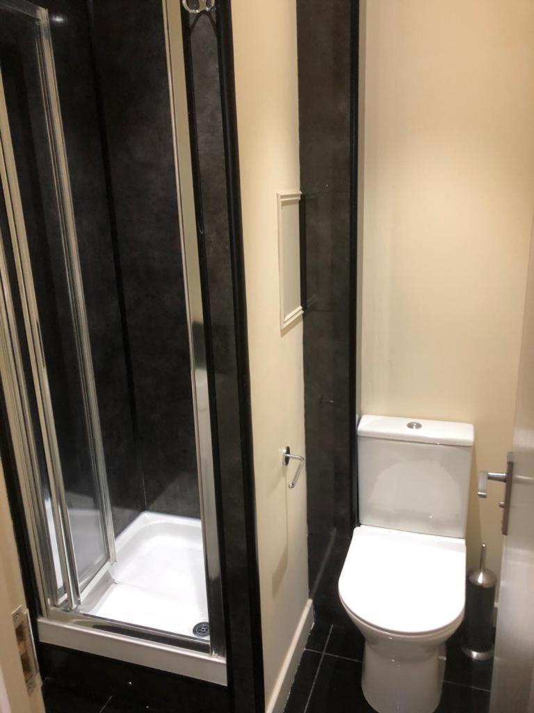 High Road Studios London Ngoại thất bức ảnh